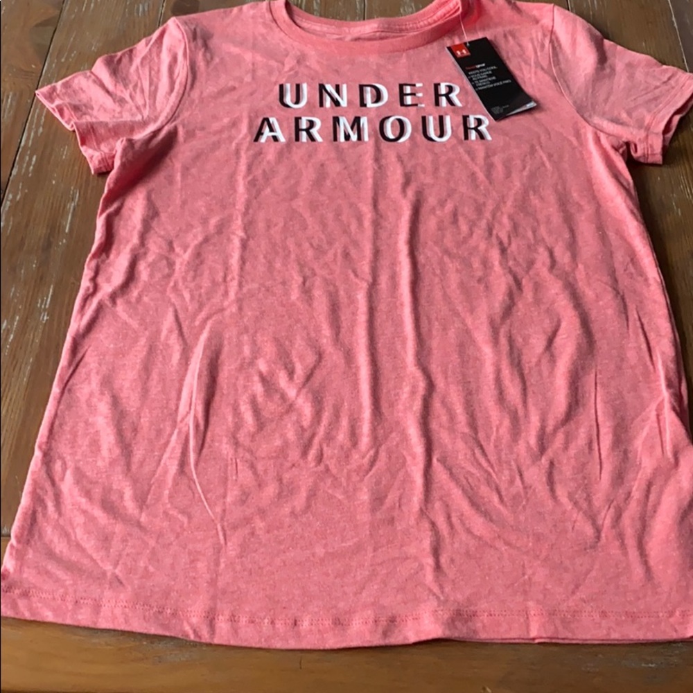 NEW Under Armour tee